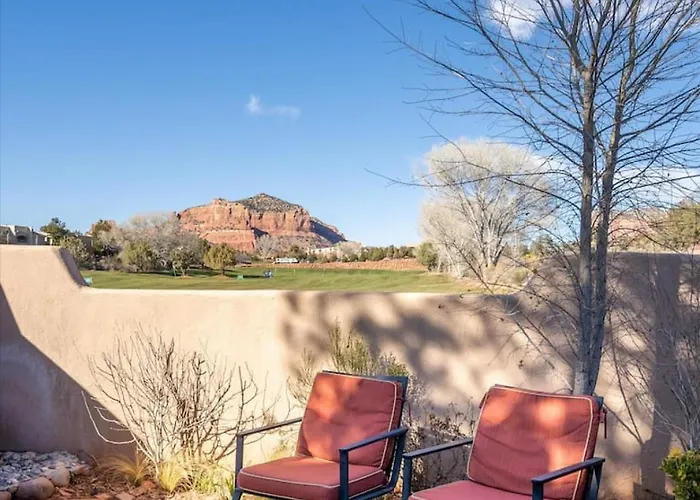 King Bedroom - Shared Hot Tub - Breakfast Included Sedona