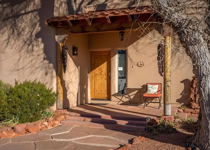 King Bedroom - Shared Hot Tub - Breakfast Included Sedona