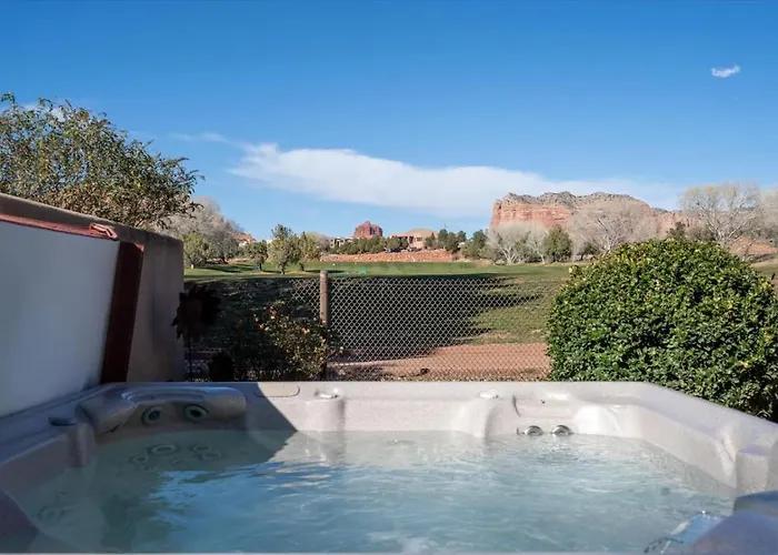 King Bedroom - Shared Hot Tub - Breakfast Included Appartement Sedona
